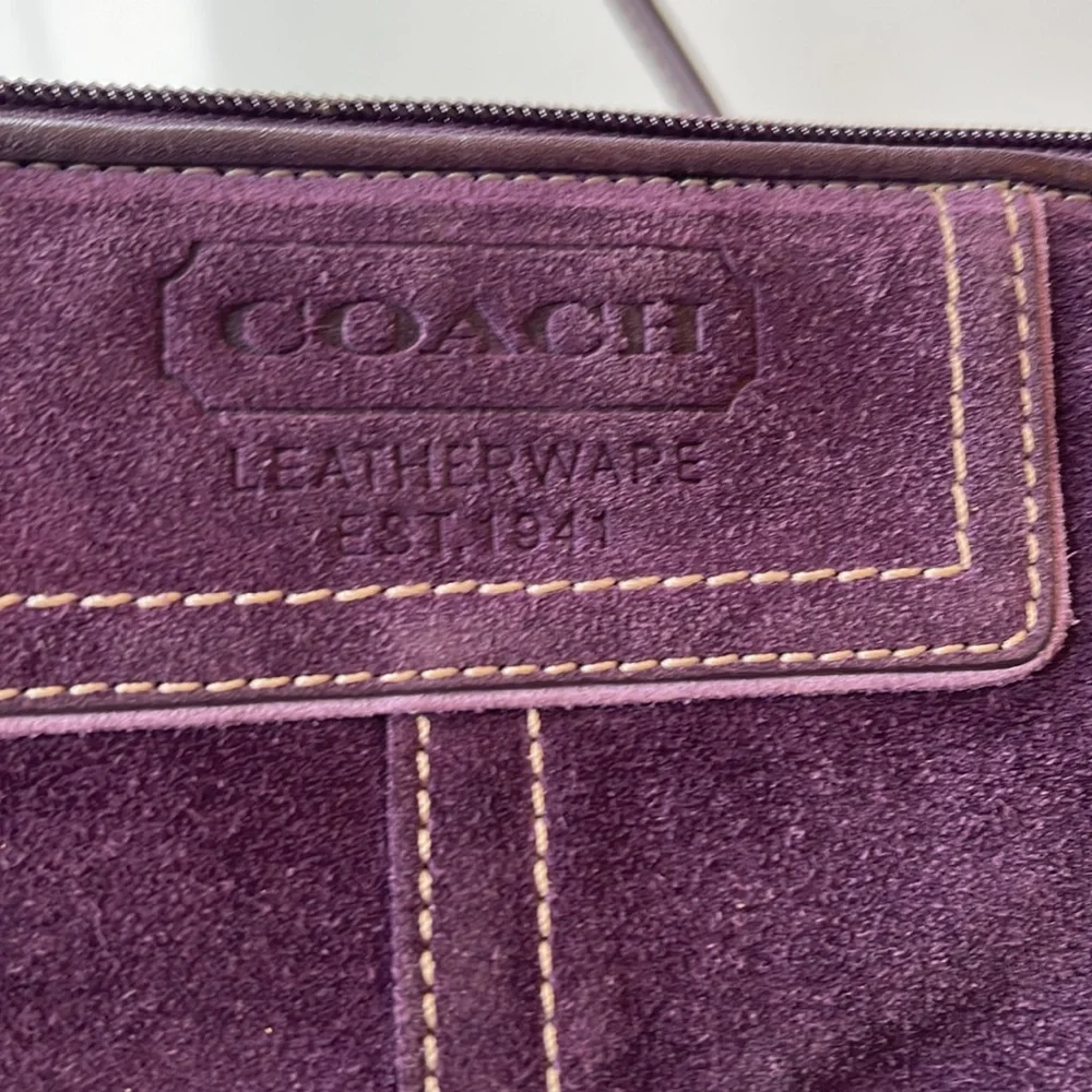 Coach wristlet - Picture 2 of 4